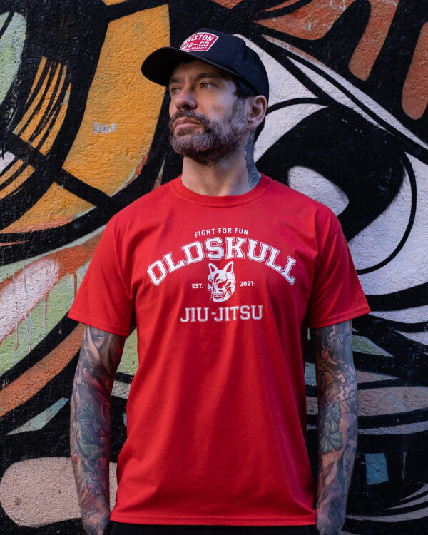 Oldskull roja 1 collegue shirts 2023 1080x1350 1